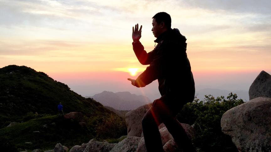 [图]养生功-太乙游龙拳 _高清（感谢关注陇泰药坊）