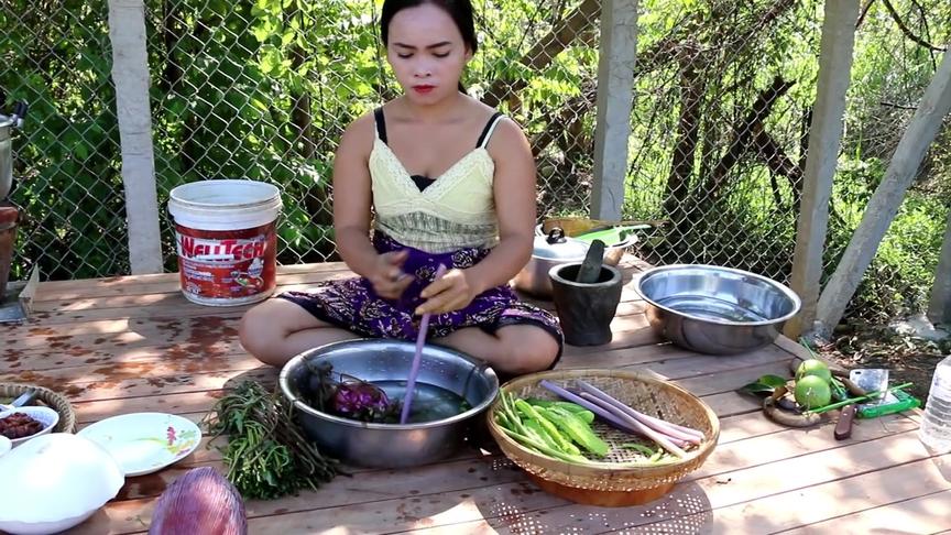 [图]认真学习你们要得超清细节「M汁FL」来啦，泰国姐姐教我做饭。