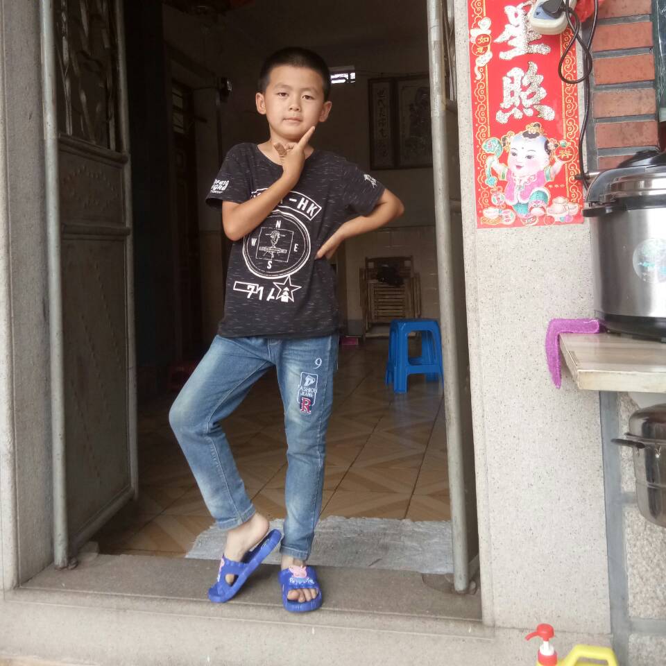 邓哲睿16头像