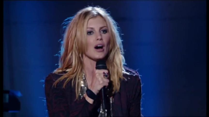 [图]歌声与长相一样俏美/乡村国民天后演唱会--Faith Hill(菲丝希尔)