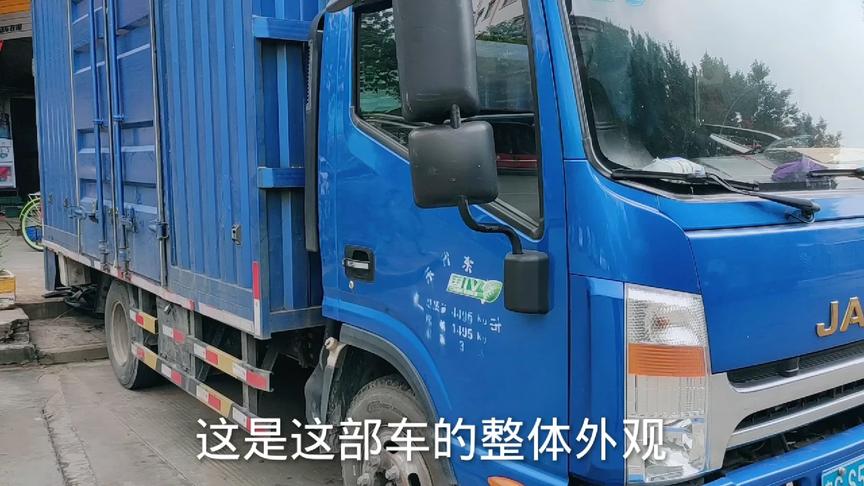 同行朋友有台4米2货车转让,带尾板,车龄4年,车况杠杠的