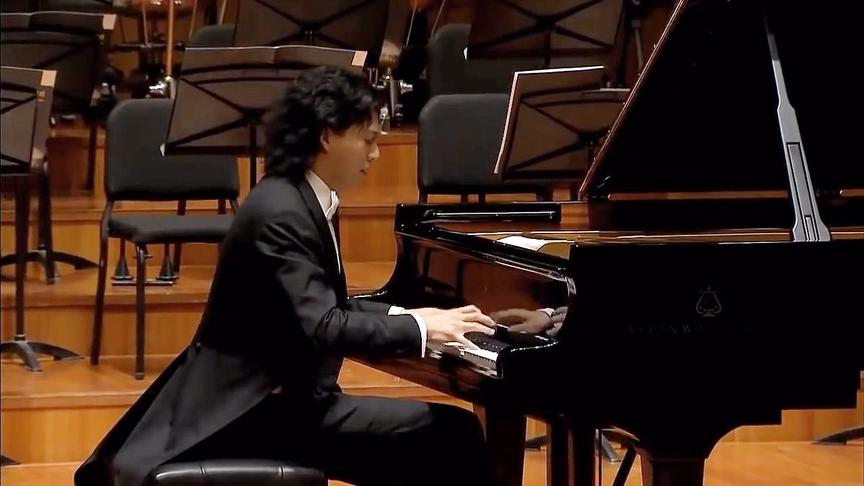 [图]李云迪演奏肖邦Chopin《 夜曲Nocturnes》，旋律真是优美！