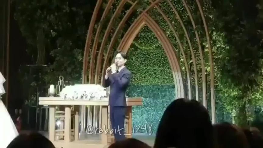 [图]金钟大CHEN曾在哥哥婚礼献唱《最高的幸运》，如今也将步入婚姻