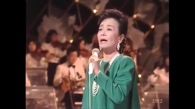 [图]美空云雀《川流不息》现场版，曾被评为“日本历史最伟大的歌曲”