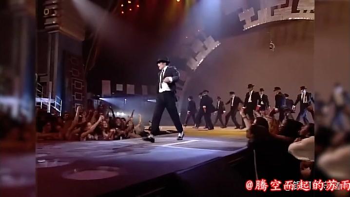 [图]全网最清晰迈克尔杰克逊1995年MTV现场Dangerous经典机械舞