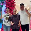 丽娜一家人头像