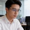 庆迪眼镜头像