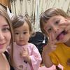 雅娜小黑的一家头像
