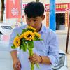 万能小老周头像