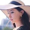卖娃娃的小女孩头像