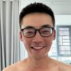 开着电脑 刷手机头像