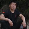 泉哥飞牌头像