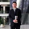 雷健老师头像
