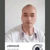 幸福的帅哥头像