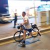 推着单车慢跑哥头像
