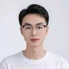 小陈深度说头像