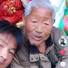 百岁爷爷和小文头像