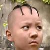 八月头像
