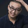 导演老何头像