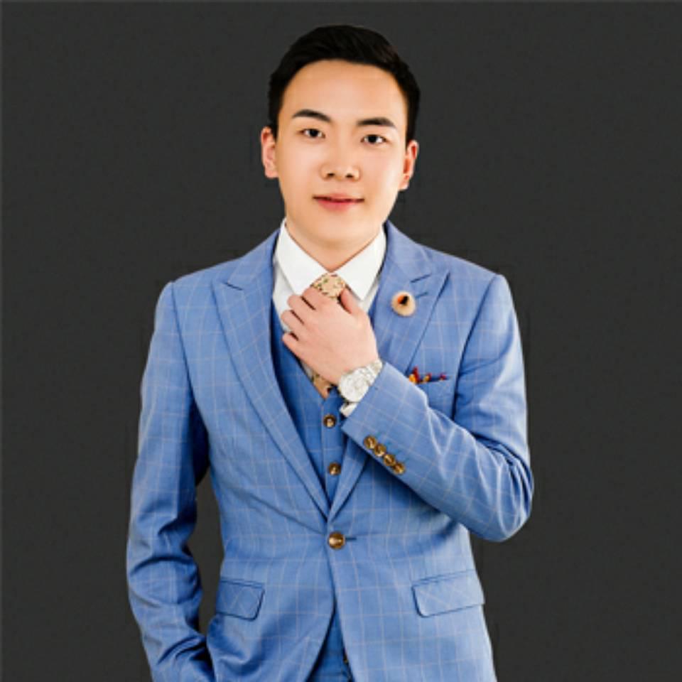 李芳亮L头像