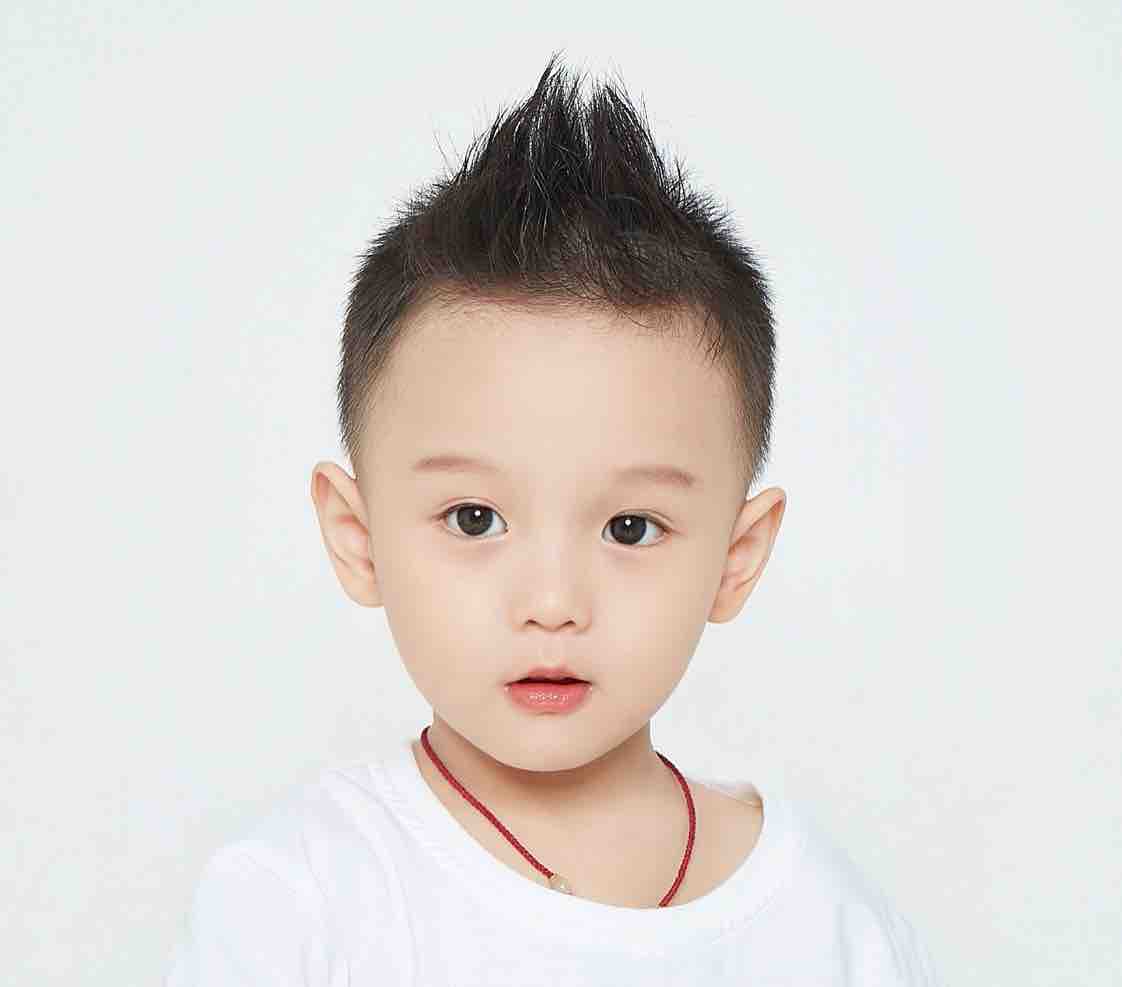 可爱的小仔仔哇