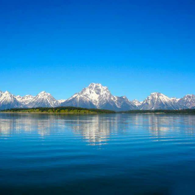 蓝天白云158653697头像