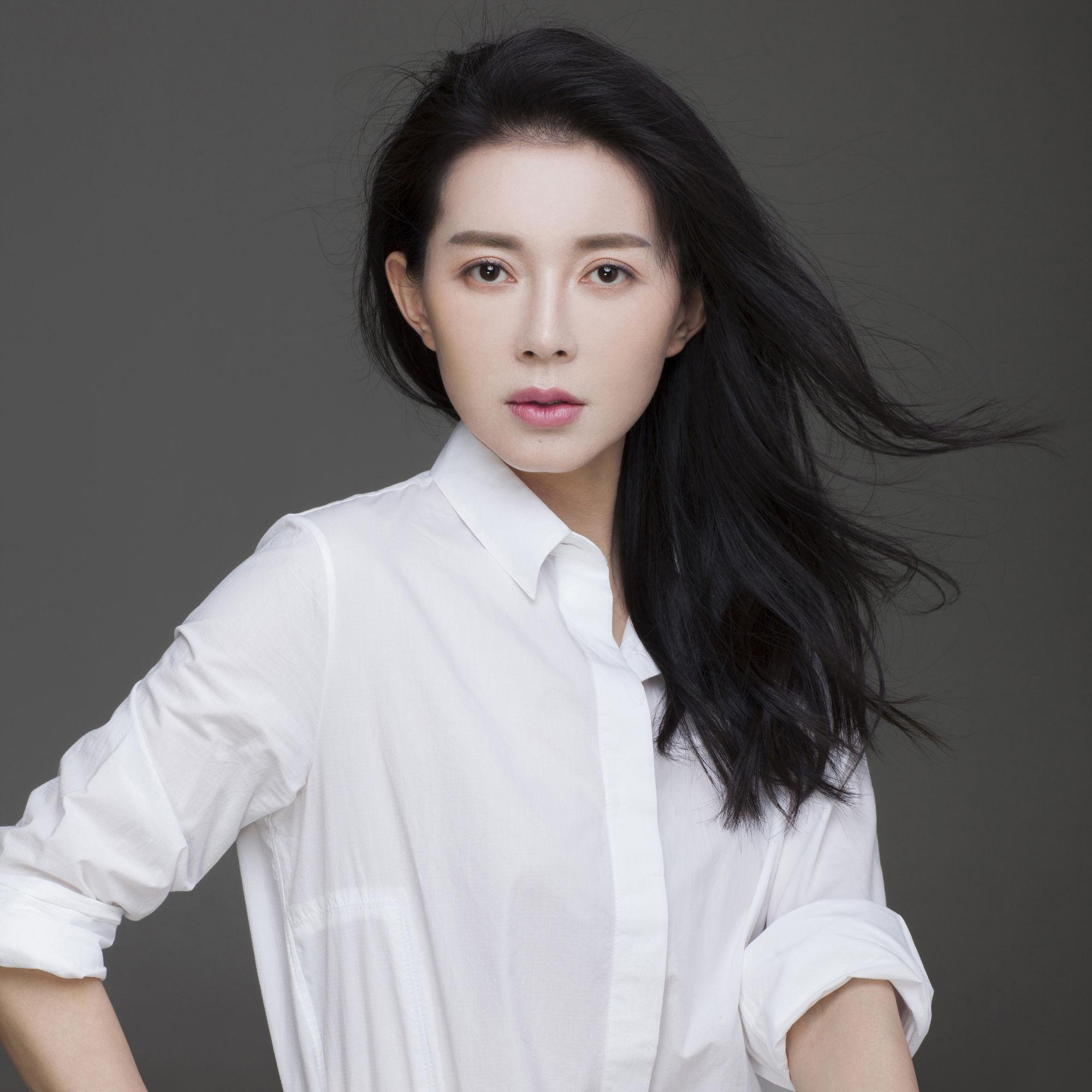 演员刘敏28万粉丝·8视频关注2条评论热度排序时间排序表情图片发送蓝