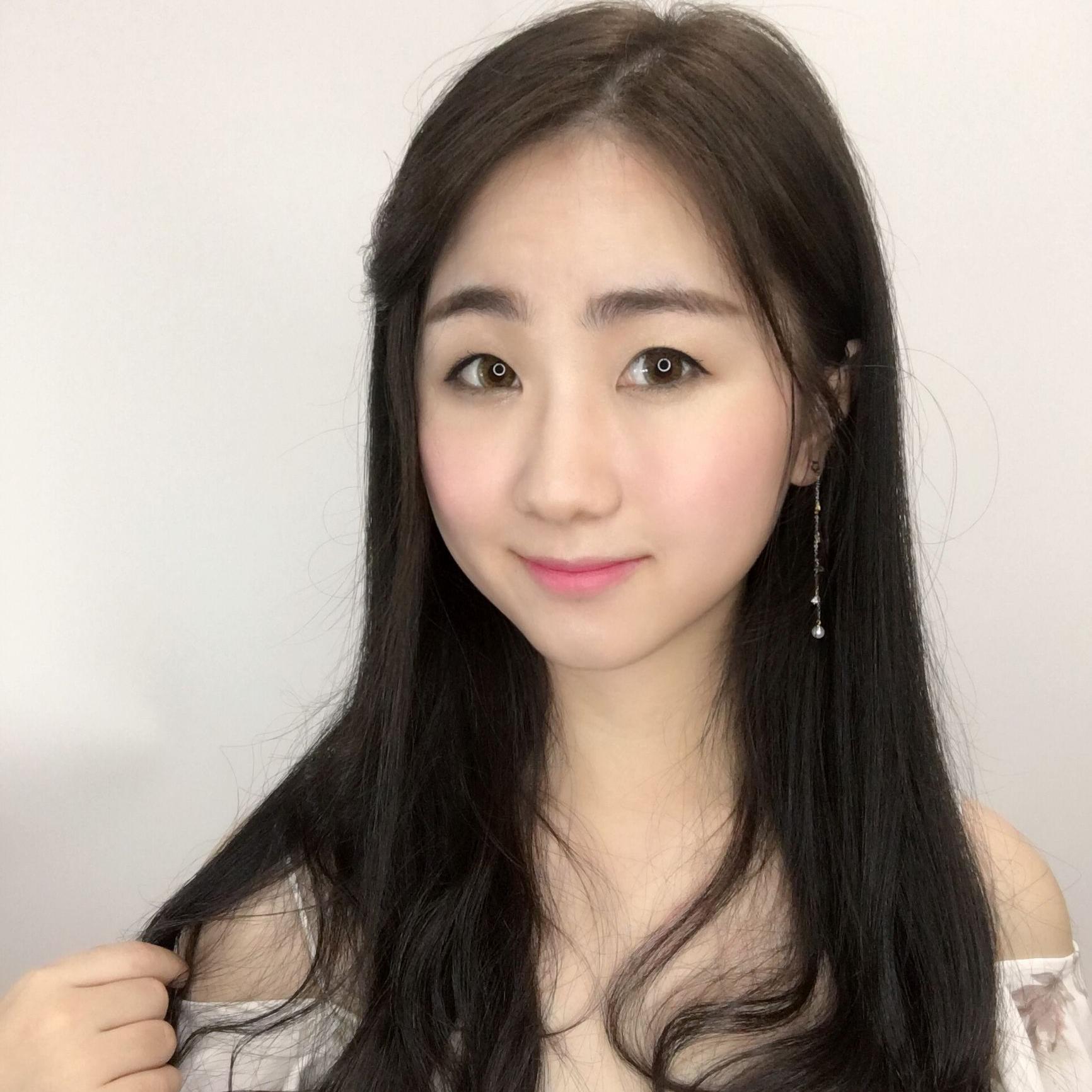 iLiye莓头像