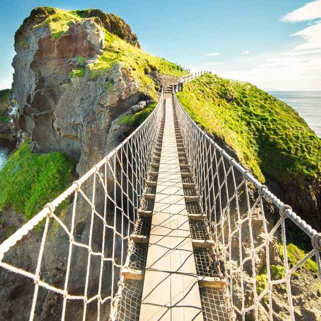 联达路在脚下头像