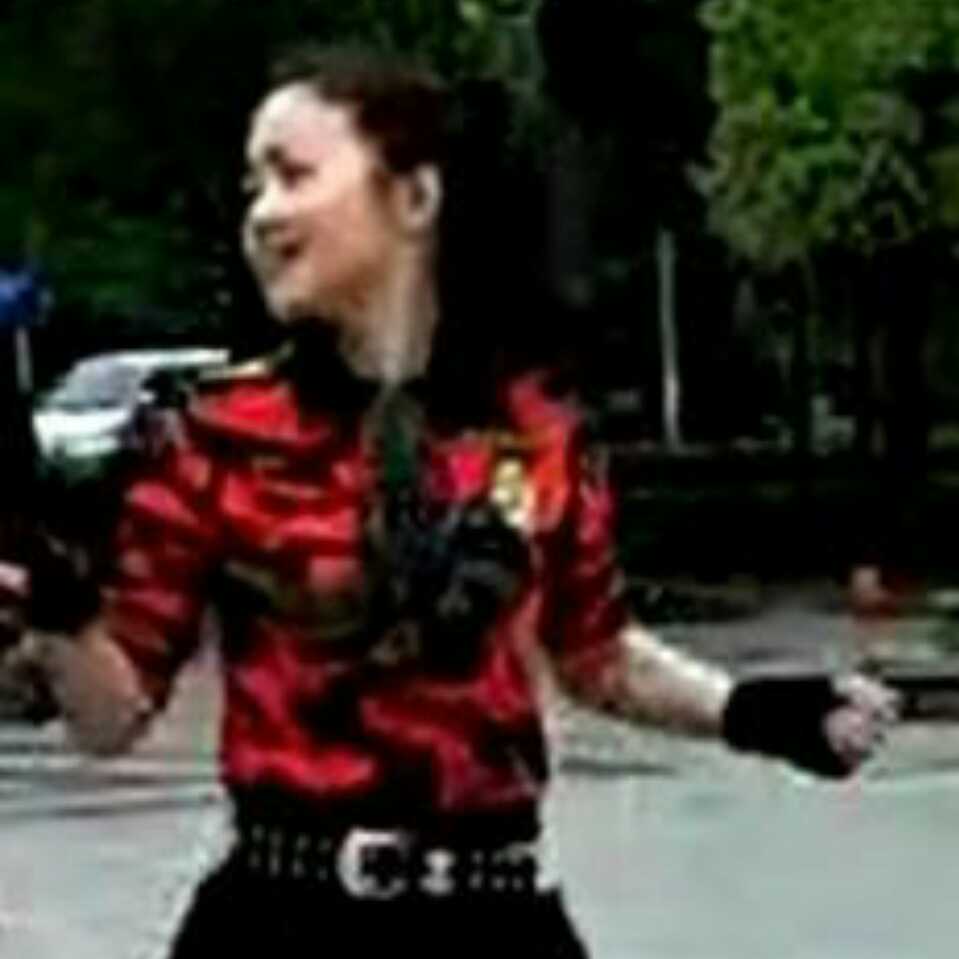 红玫瑰241430970头像