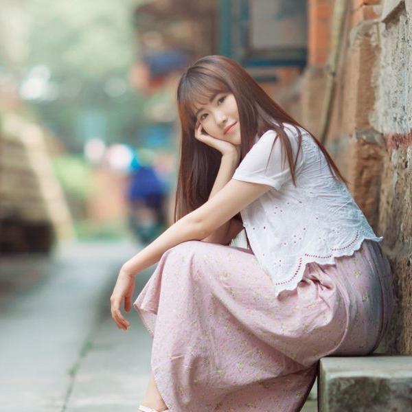 四叶草的青春头像