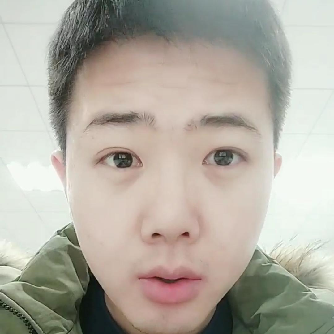 东北小果头像