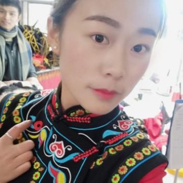 紫霞姺芝头像