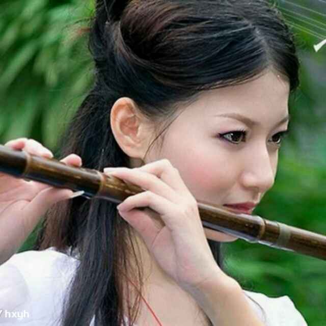 动笛横吹头像