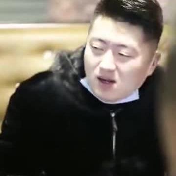 格式化雯雯头像