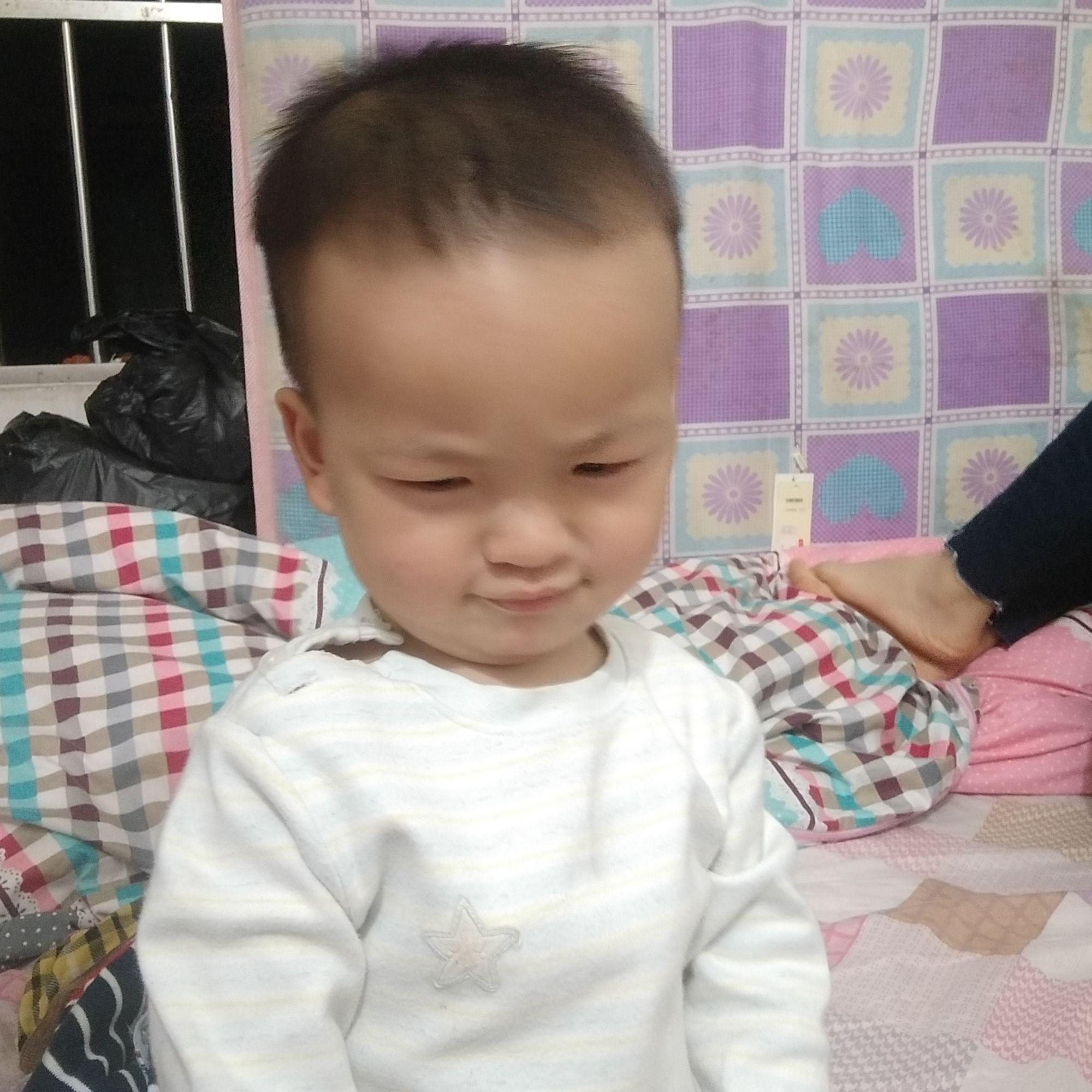 慧慧黄梓慧头像
