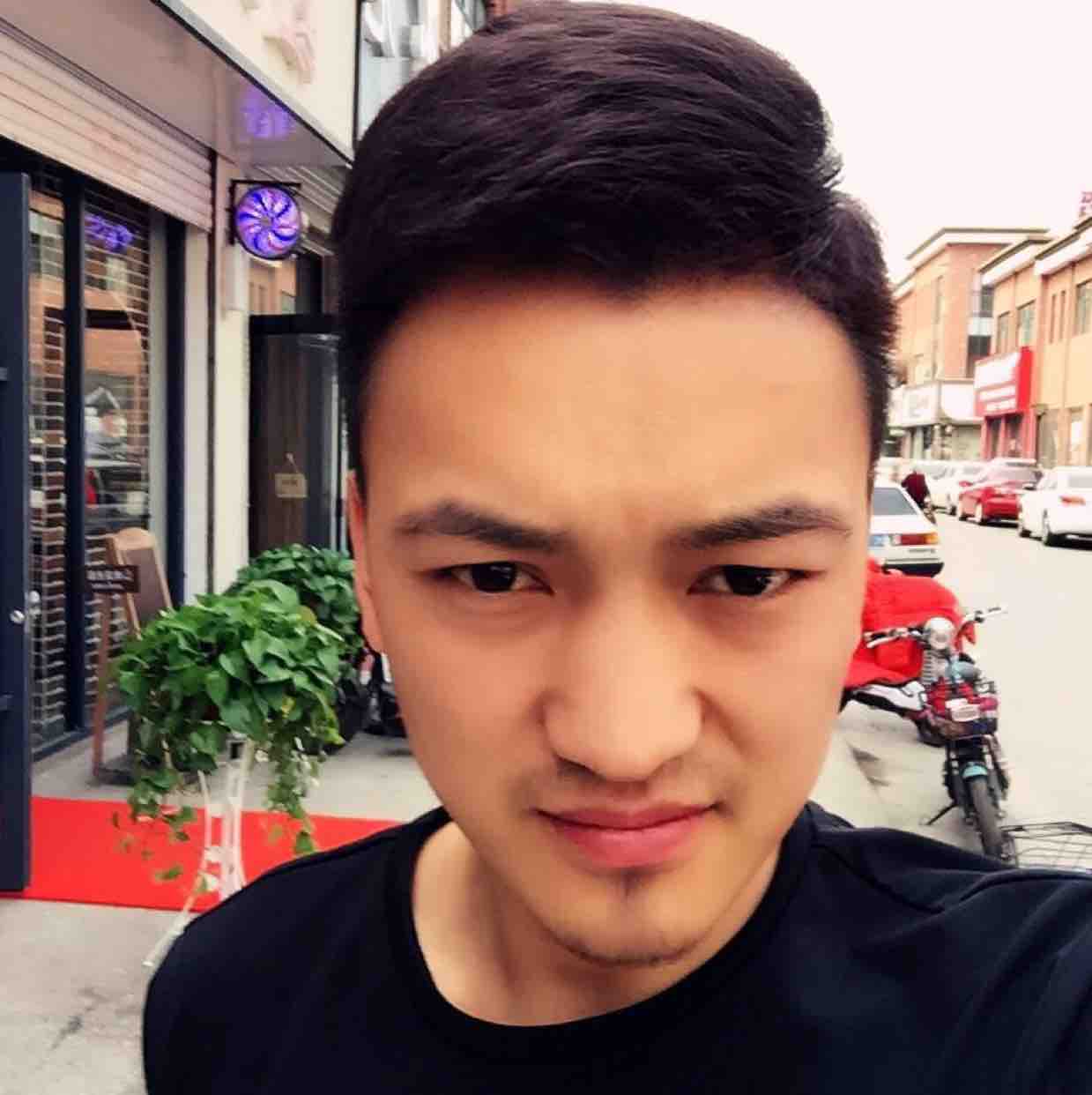 郯城红人馆志强头像