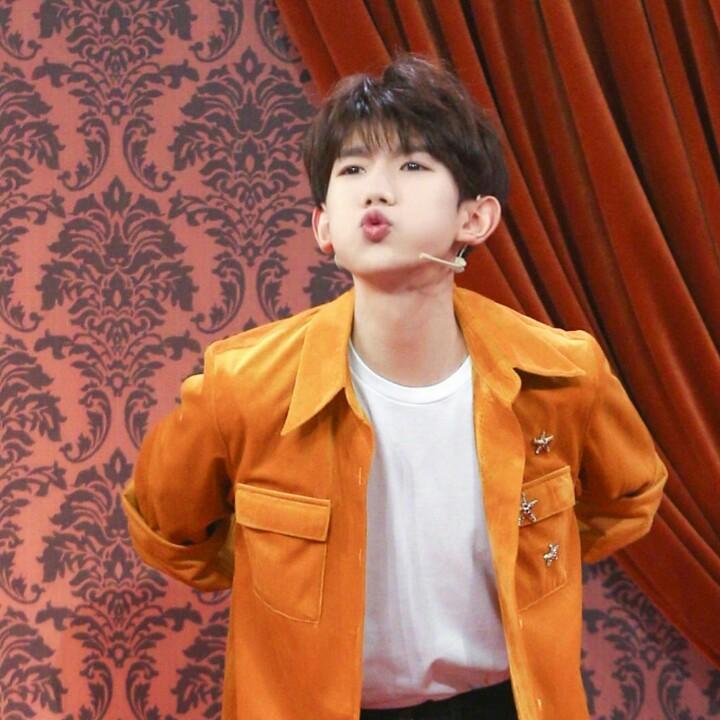 佛说啵啵很迷人.♡头像