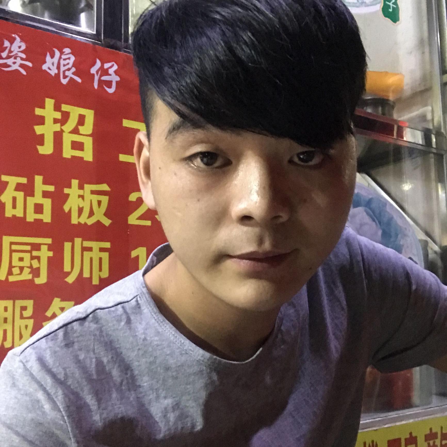 偏执的黑兔头像