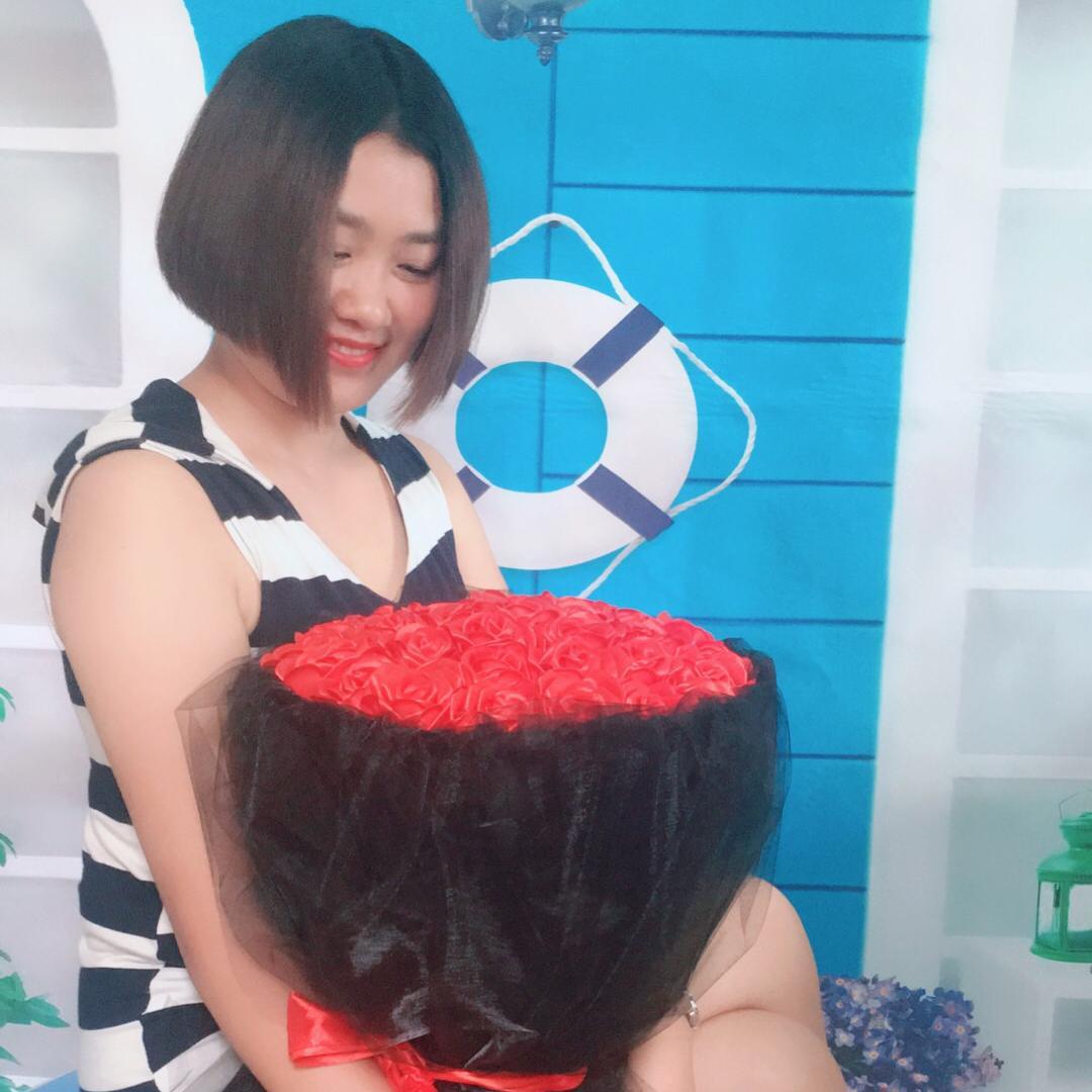梓茗妈手工花束坊头像