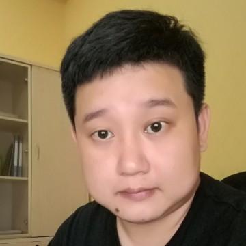 海南小龍哥头像
