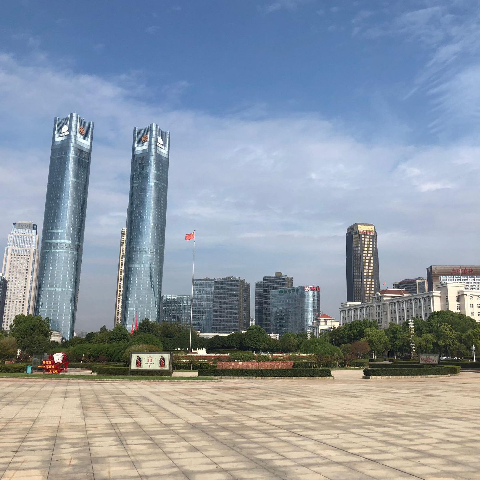 青年杂想头像