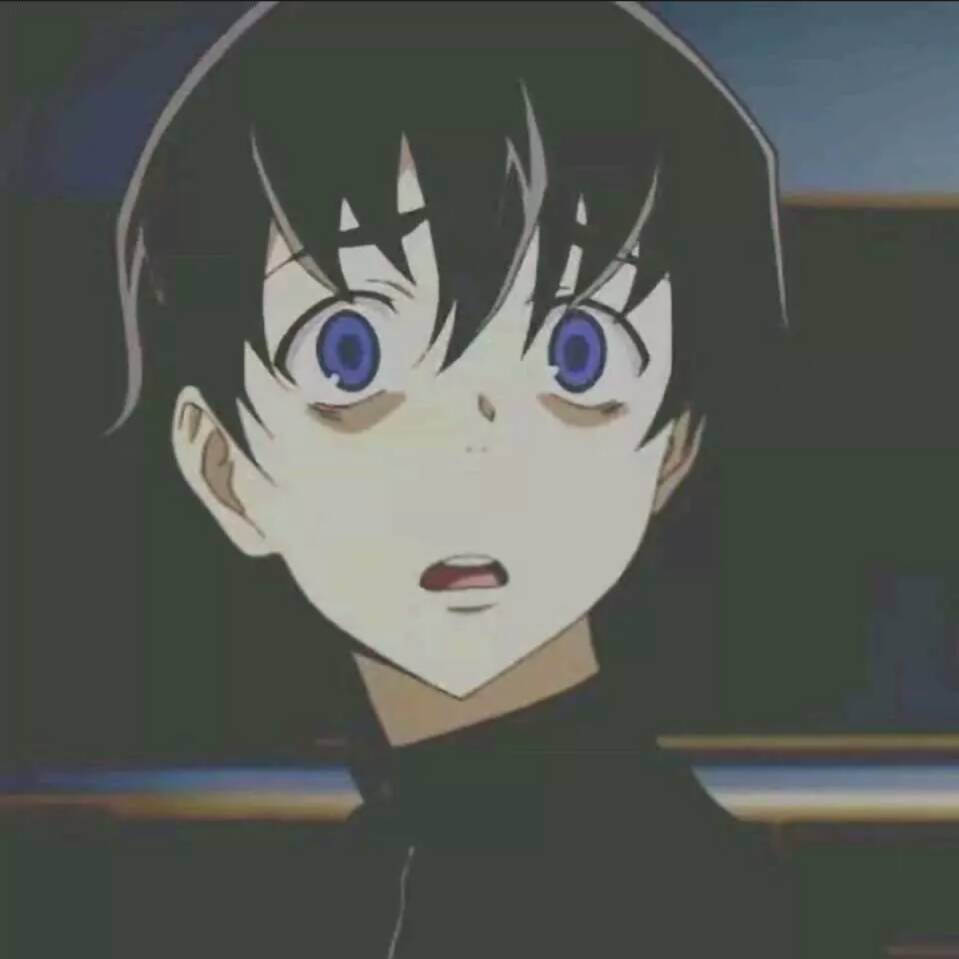 ぃ半生琉璃が头像