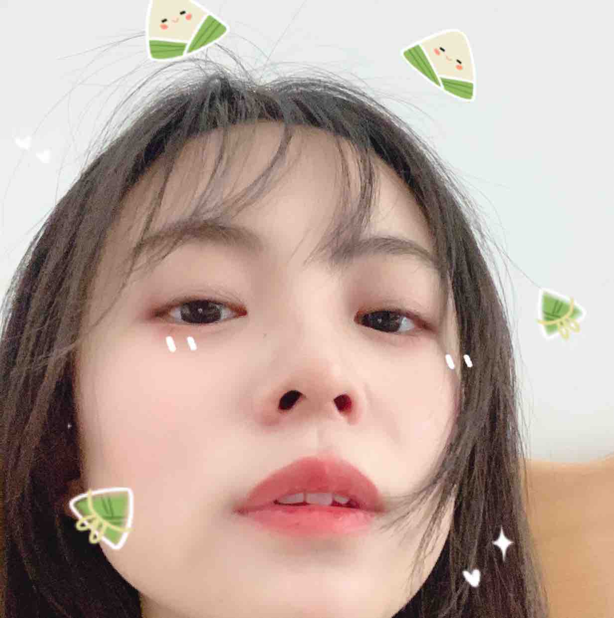 李明珠吖头像