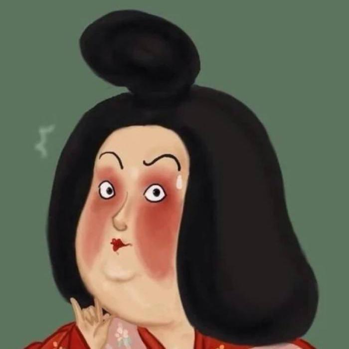 爱八卦的小英头像