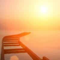今夕何处觅梁人头像