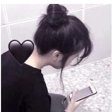 散落在回忆里的时光il头像