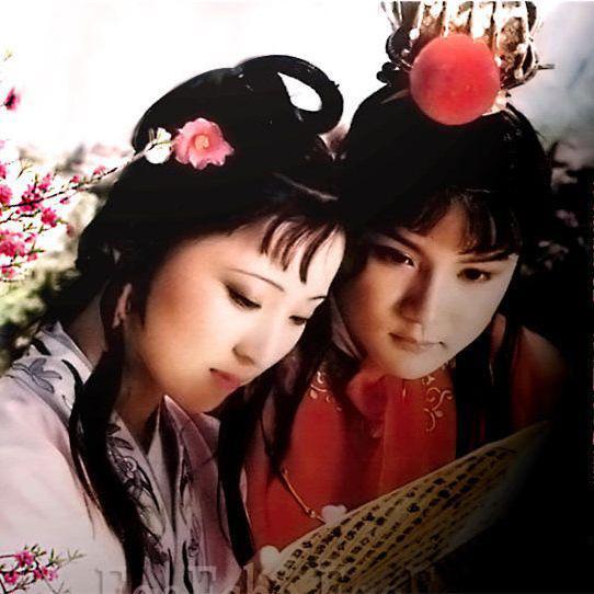 回头已百年头像
