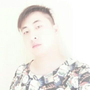 爱旅小哥头像