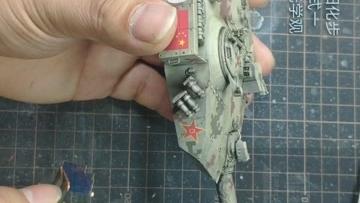 96B制作过程，战车光学观察位置以彩虹膜表现，TB关键词:...